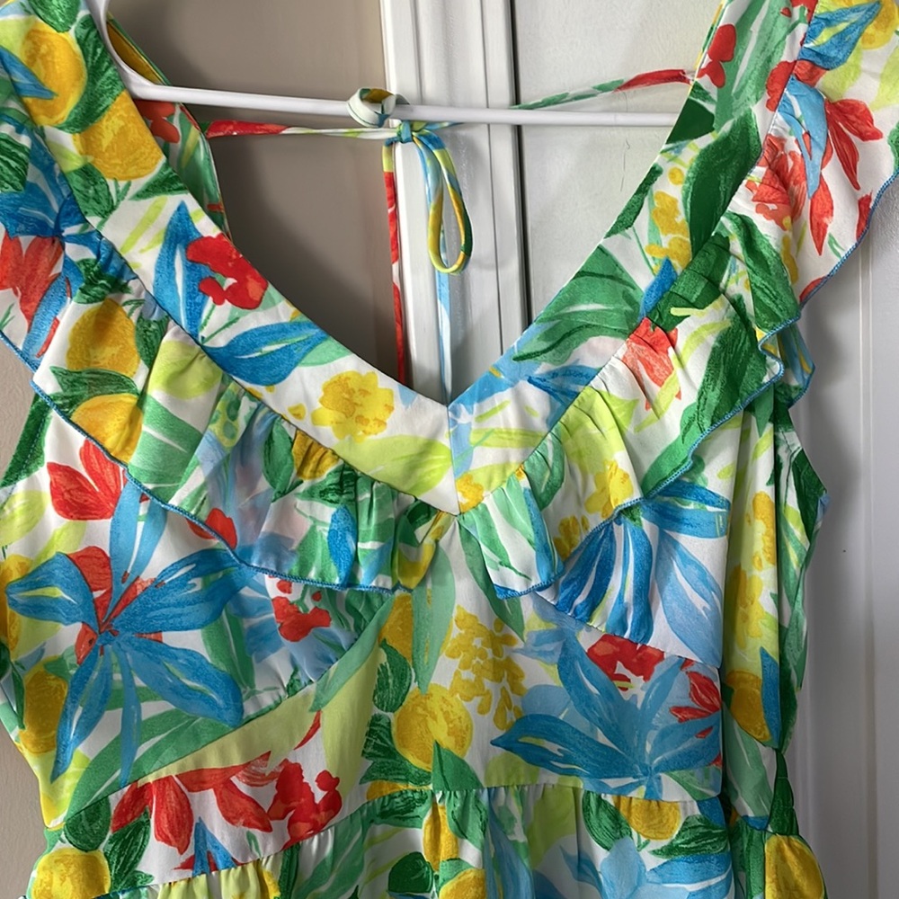 Floral Ruffle Blouse - Picture 3 of 5